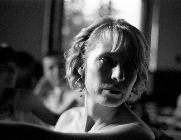 Svatební fotografie - černobílý film